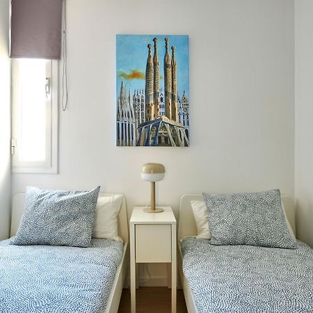 Ma Bright Apartment Next To Parc De Montjuic Barcelona Luaran gambar